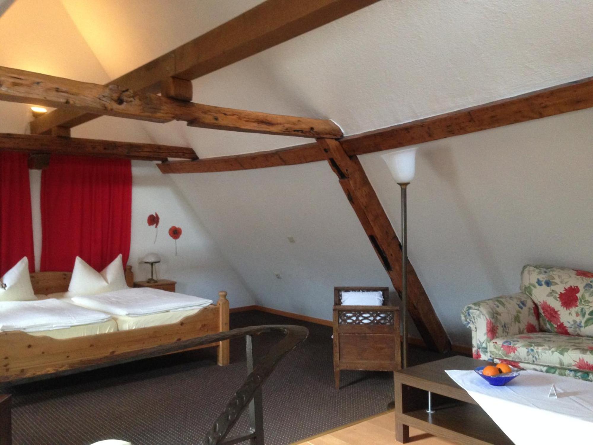 Marktplatzhotel - Restaurant Tafelspitz Weinheim Ruang foto